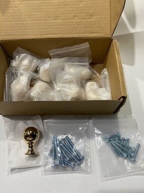 Round Brass Cabinet Knob pull Set w/Screws set of 8 New round 1”x 1-1/2”